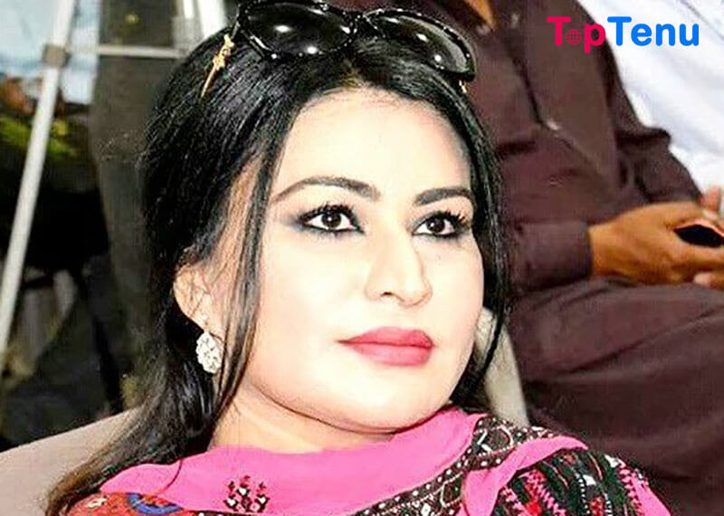 Pakistani Female Politicians, Top 10 Most Attractive &#038; Beautiful Pakistani Female Politicians