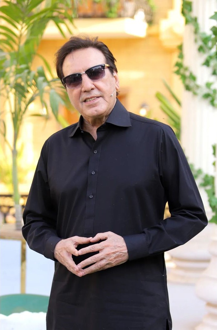 Javed Sheikh Biography, Age, Family, Images, Net Worth TopTenu